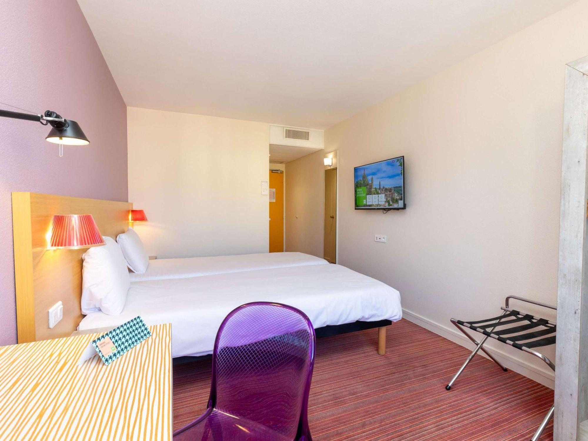 Ibis Styles Le Puy En Velay Hotel Exterior photo