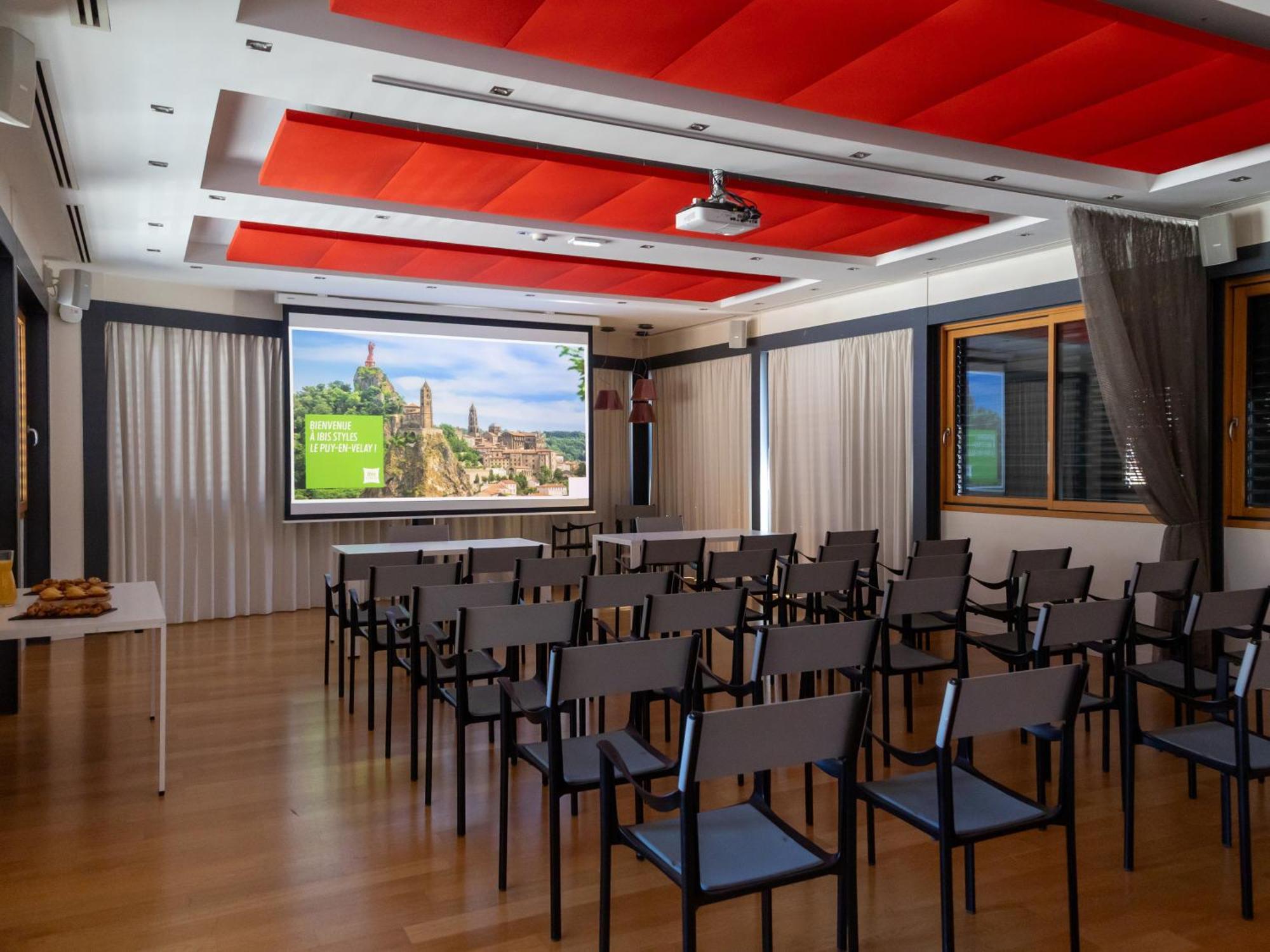 Ibis Styles Le Puy En Velay Hotel Exterior photo